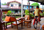 Amphawa Floating Market